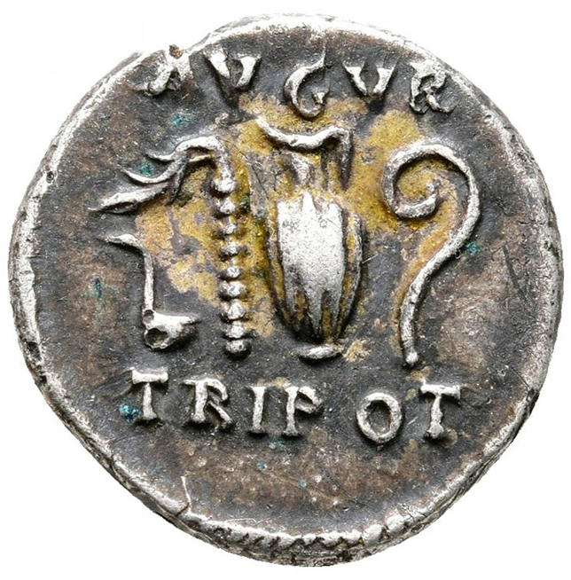 VESPASIANO (69-79 dC). Denario. Roma. RIC 356