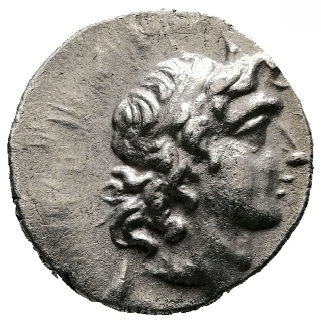 ARIARATES IX EUSEBES FILOPÁTOR (100-85 a.C.). Dracma. MBC-