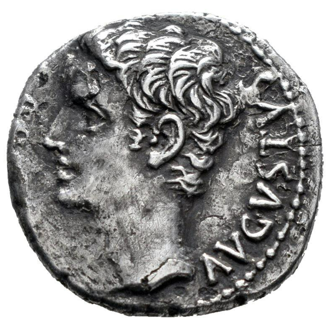 Augusto. Denario. 19 a.C. Colonia Patricia (Córdoba). RIC 86b. MBC