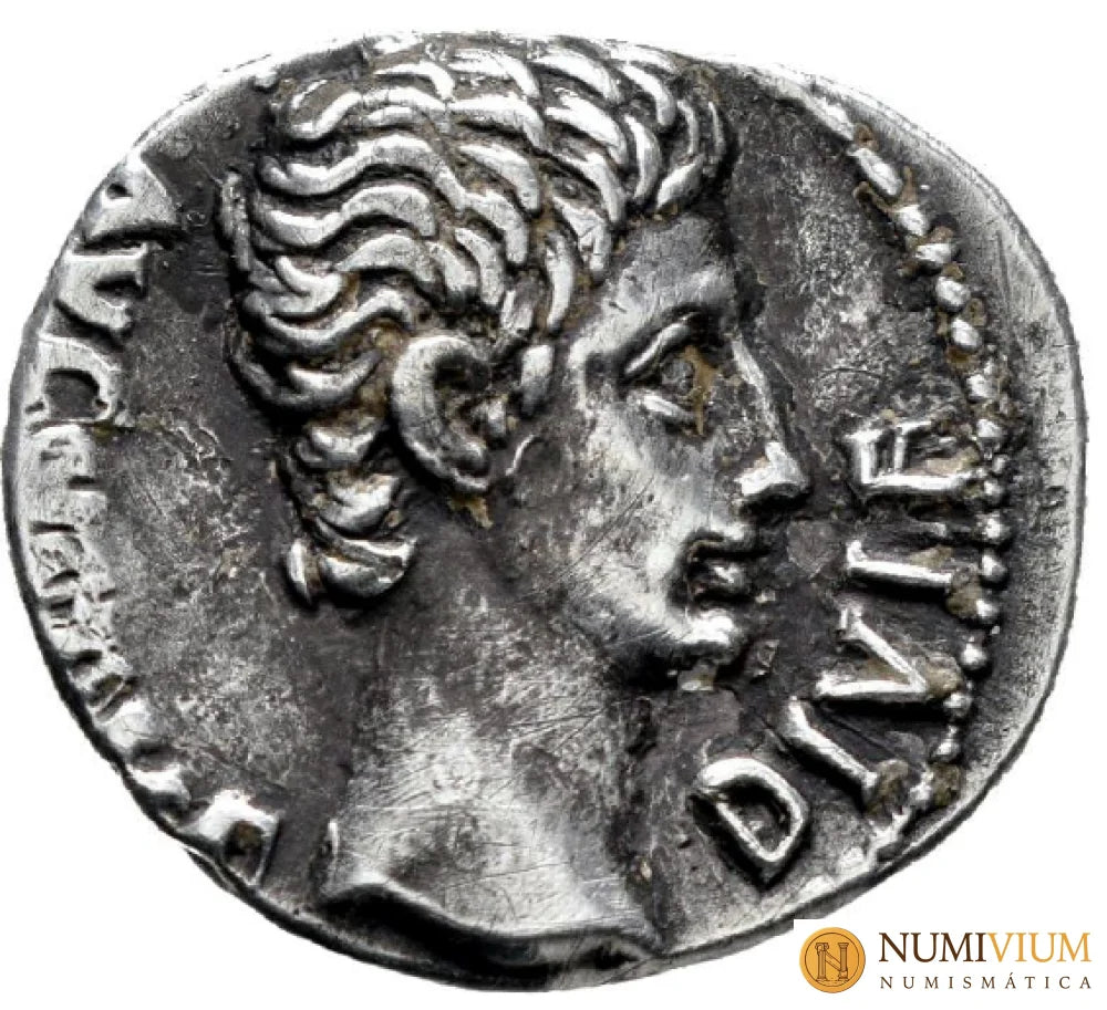 Augusto. Denario. 15-13 a.C. Lugdunum. (Ric-167a). MBC+