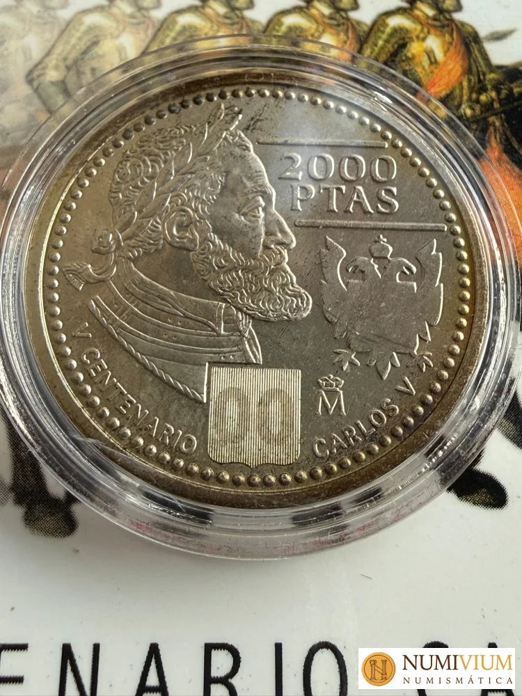 FNMT. 2000. V Centenario de Carlos V. 2.000 pesetas en plata. Carterita original