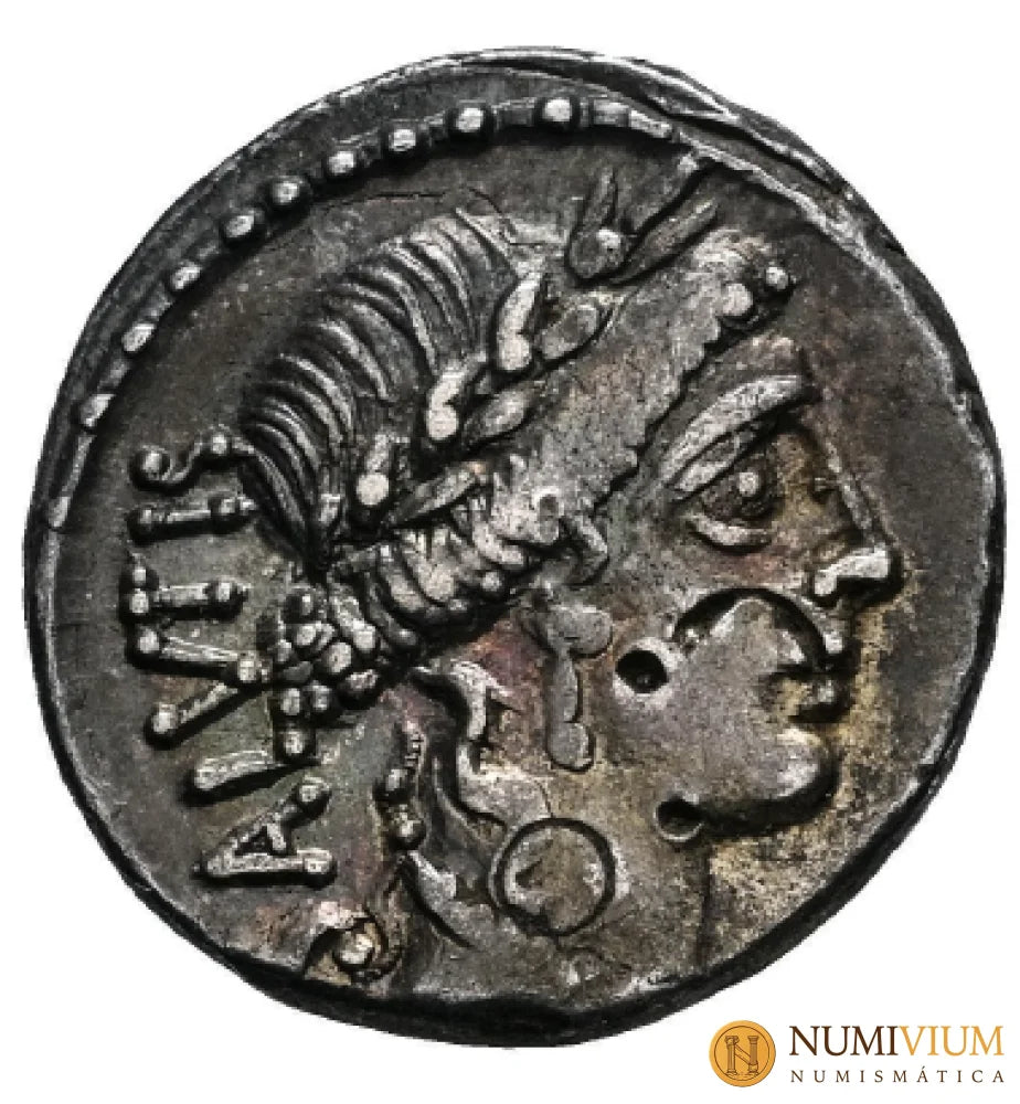 GENS ACILIA Man. Acilius Glabrio. Denario. 55 a.C. Roma.
