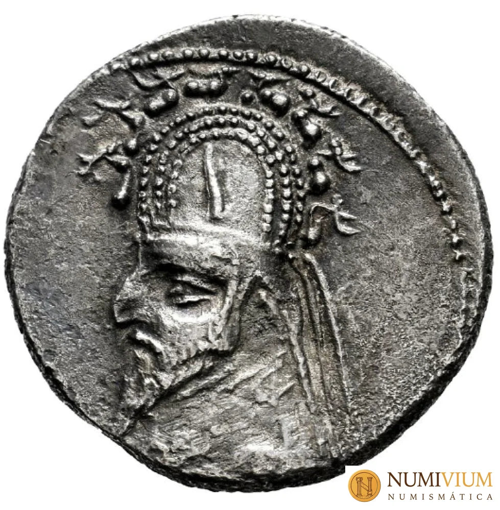 Imperio Parto. SINATRUKES (93-69 a.C.). Dracma. Ceca de Rhagai. EBC-. Tono.